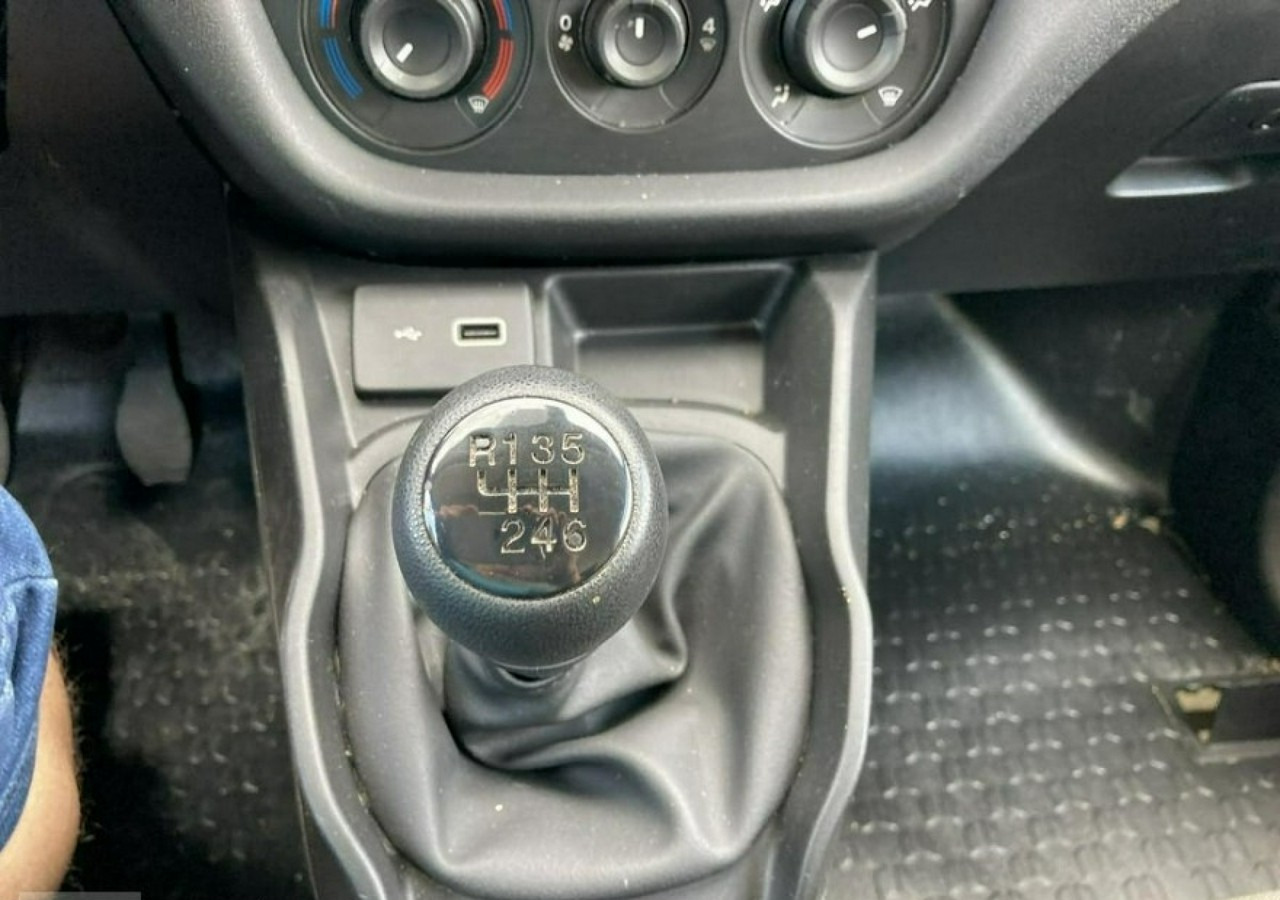 Furgon Fiat Doblo Fiat Doblo MAXI 1,6 jtd ECO Flex 105KM Klima 2021 Salon PL: 8 kép.