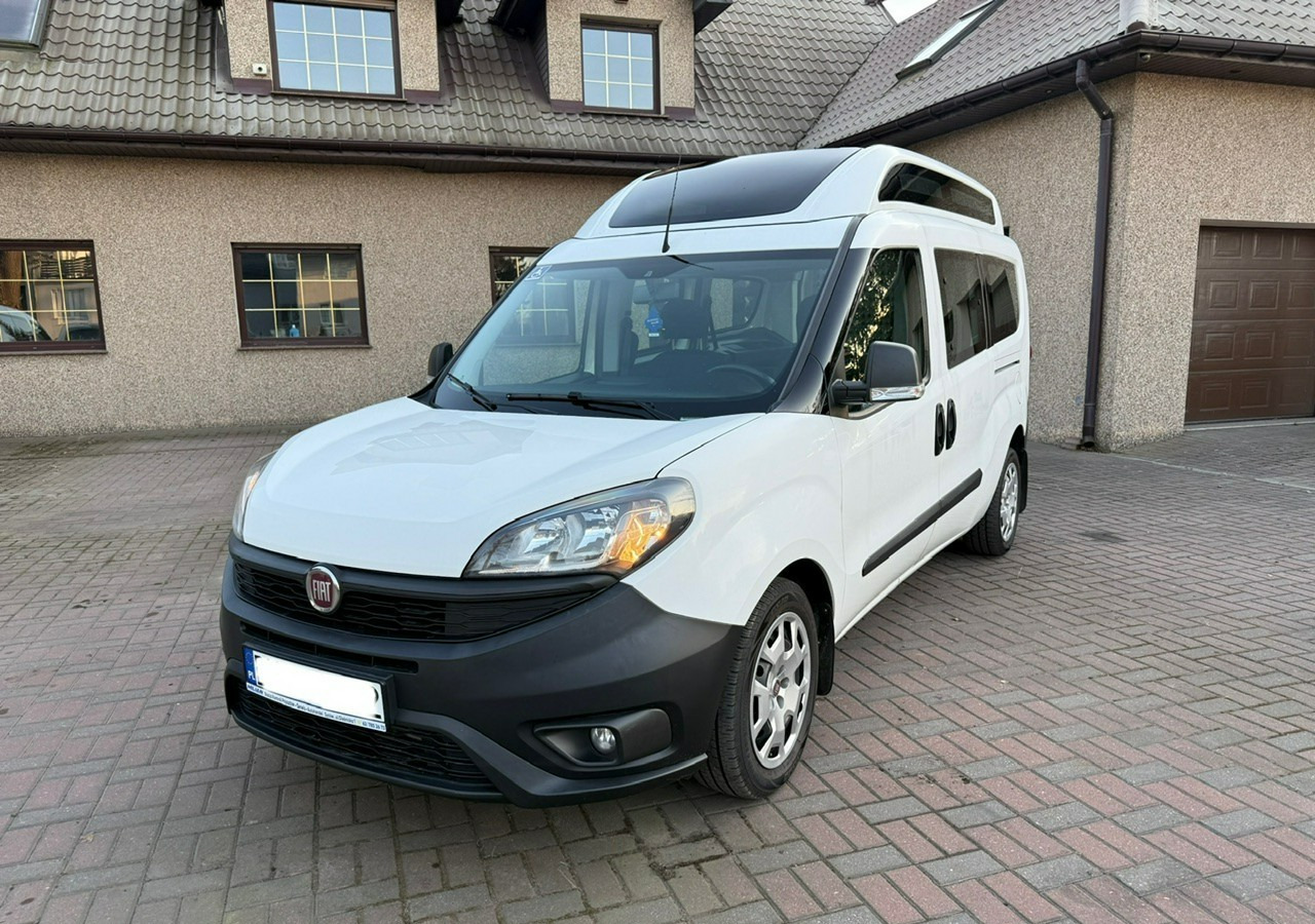 Fiat Doblo II Doblo 1.6-120KM dla Niepełnosprawnych RAMPA Inwalida Model 2020 - Autó: 2 kép. Fiat Doblo II Doblo 1.6-120KM dla Niepełnosprawnych RAMPA Inwalida Model 2020 - Autó: 2 kép.