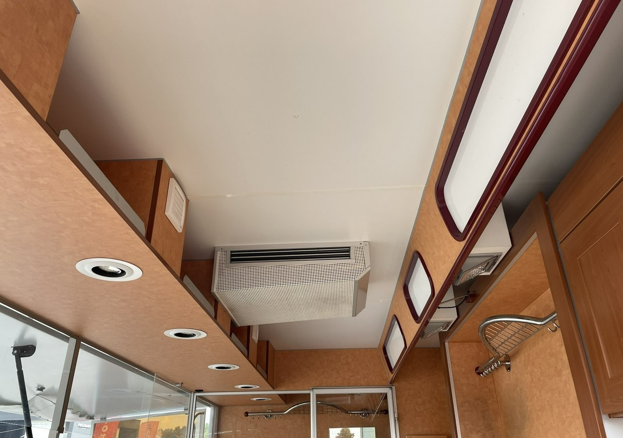 Büféautó Fiat Ducato Autosklep wędlin Gastronomiczny Food Truck Foodtruck 55122km Borco20: 16 kép.