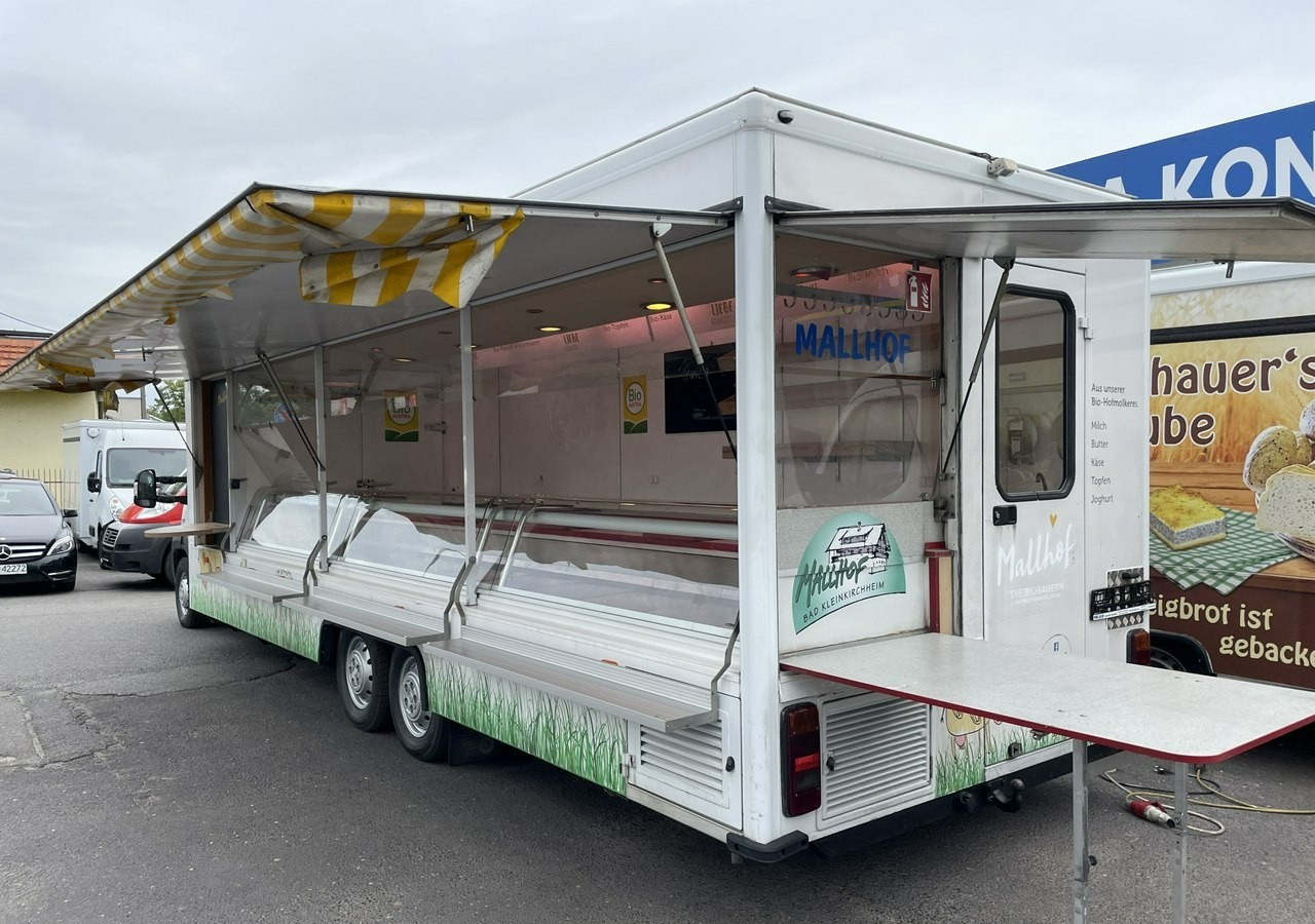 Fiat Ducato Autosklep wędlin Gastronomiczny Food Truck Foodtruck Sklep BORCO 201 - Büféautó: 2 kép. Fiat Ducato Autosklep wędlin Gastronomiczny Food Truck Foodtruck Sklep BORCO 201 - Büféautó: 2 kép.