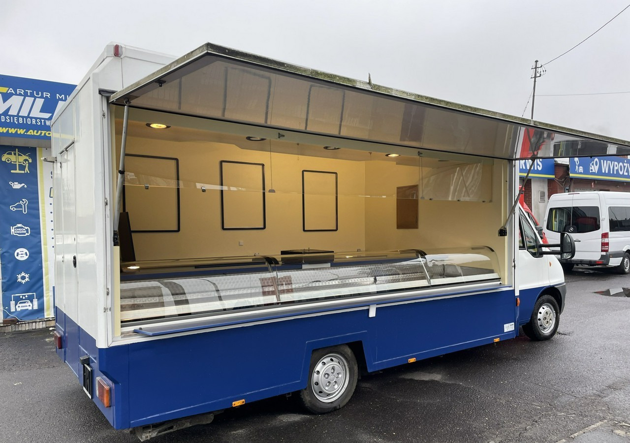 Fiat Ducato Autosklep wędlin Klima Gastronomiczny Food Truck Foodtruck sklep 20 - Büféautó: 1 kép. Fiat Ducato Autosklep wędlin Klima Gastronomiczny Food Truck Foodtruck sklep 20 - Büféautó: 1 kép.