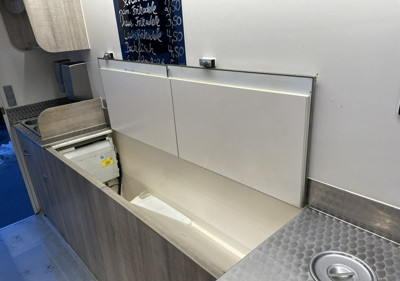 Büféautó Fiat Ducato Autosklep wędlin Ryb Gastronomiczny Food Truck Foodtruck 116tkm 201: 18 kép.
