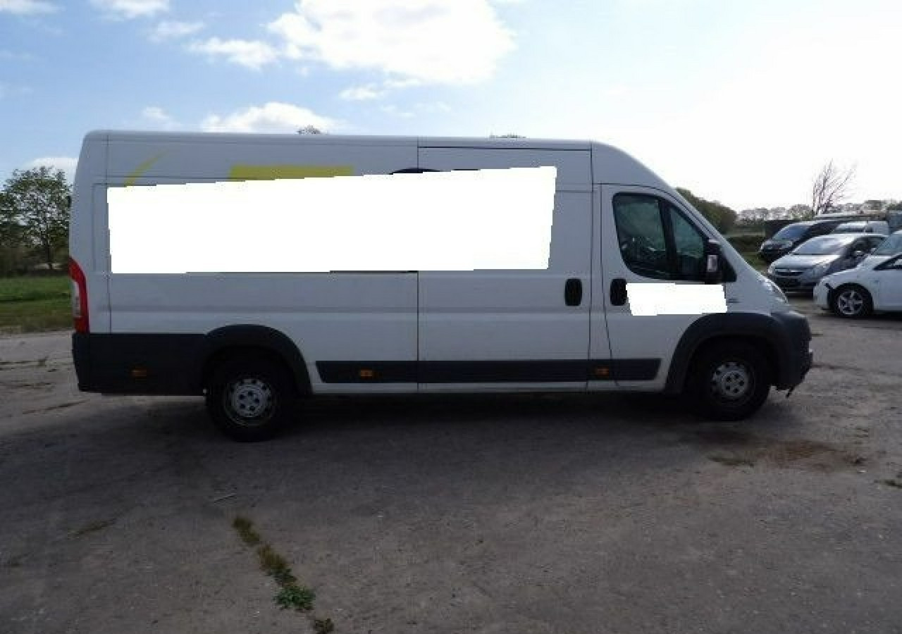 Fiat Ducato Ducato 2.3 JTD Mega Max 6-biegów 2014 - Furgon: 5 kép. Fiat Ducato Ducato 2.3 JTD Mega Max 6-biegów 2014 - Furgon: 5 kép.