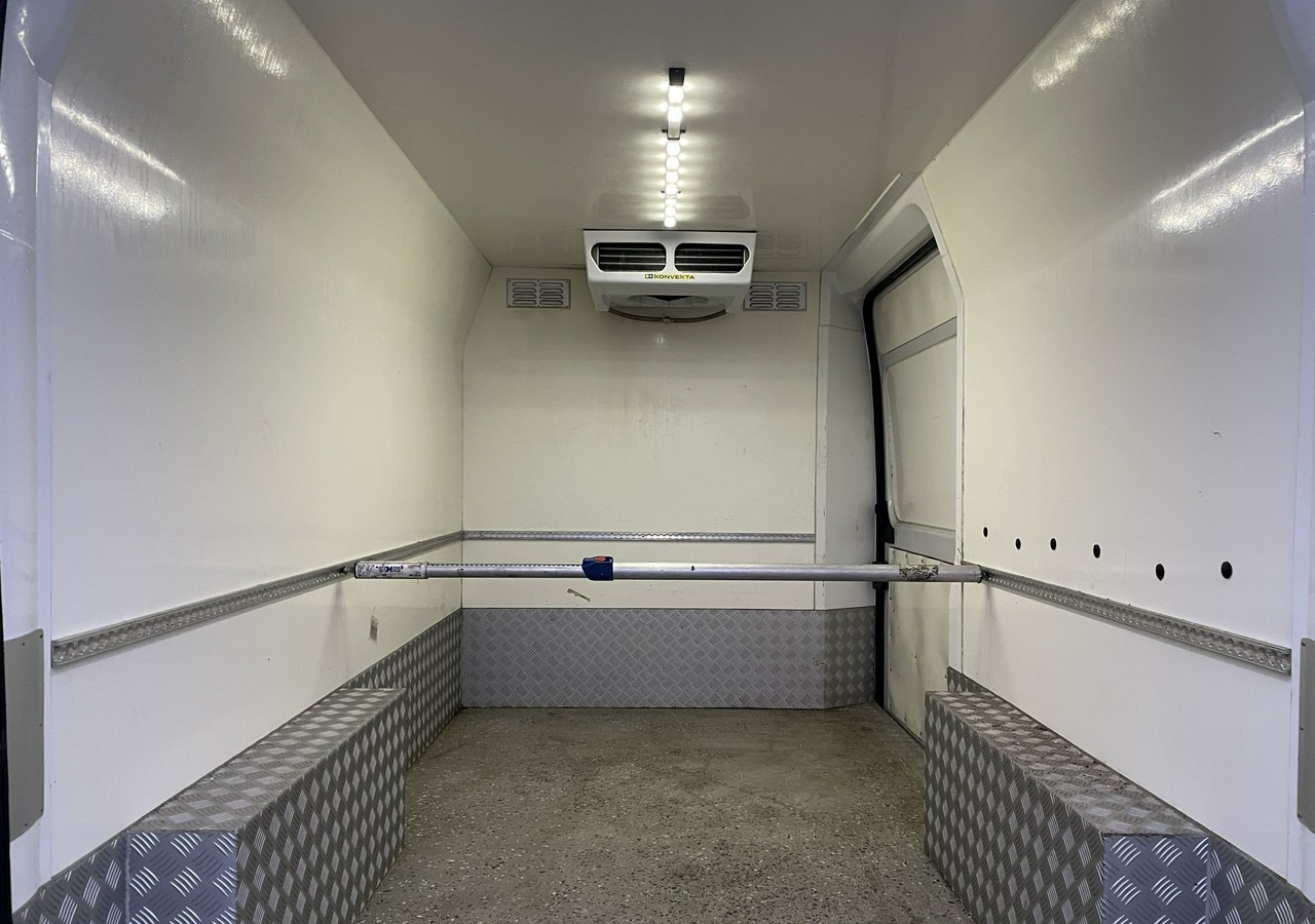 Fiat Ducato Ducato 3.0-180KM Chłodnia Konvekta Model 2015 - Hűtős kisteherautó: 2 kép. Fiat Ducato Ducato 3.0-180KM Chłodnia Konvekta Model 2015 - Hűtős kisteherautó: 2 kép.