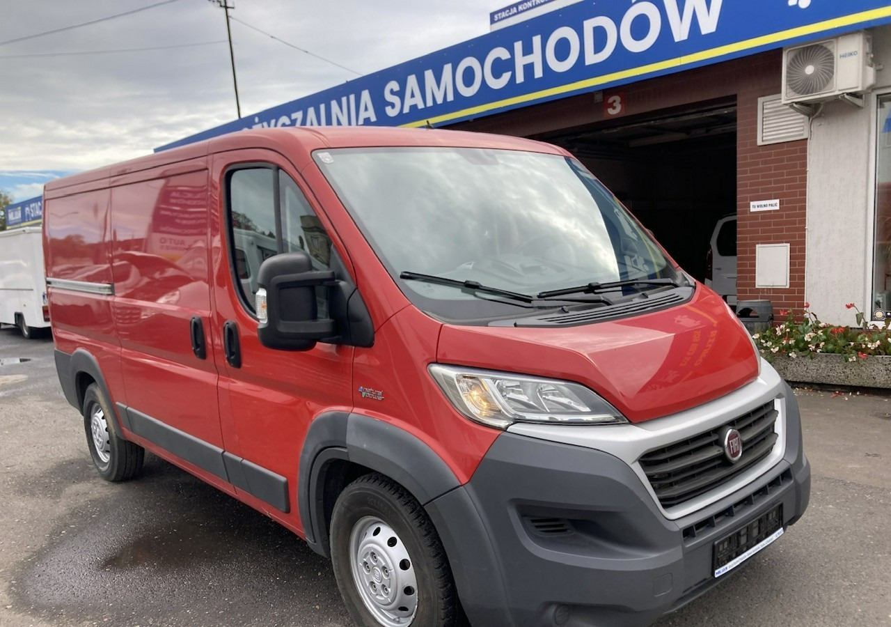 Fiat Ducato Ducato 3.0 CNG+benzyna Klima Navi Kamera 2017 - Furgon: 1 kép. Fiat Ducato Ducato 3.0 CNG+benzyna Klima Navi Kamera 2017 - Furgon: 1 kép.