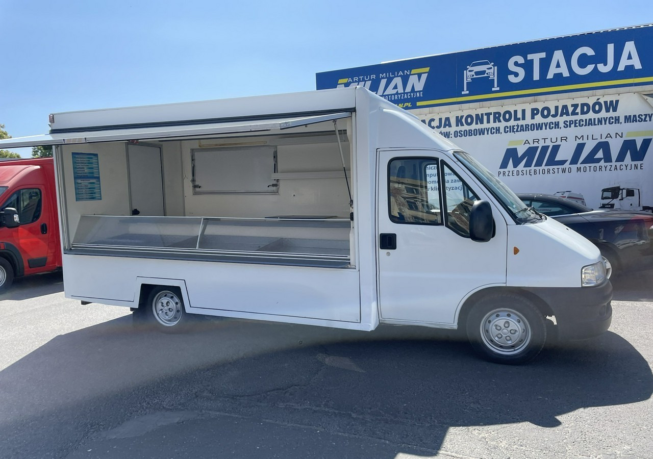 Fiat Ducato Ducato Autosklep wędlin Gastronomiczny Food Truck Foodtruck Sklep 20 - Büféautó: 1 kép. Fiat Ducato Ducato Autosklep wędlin Gastronomiczny Food Truck Foodtruck Sklep 20 - Büféautó: 1 kép.