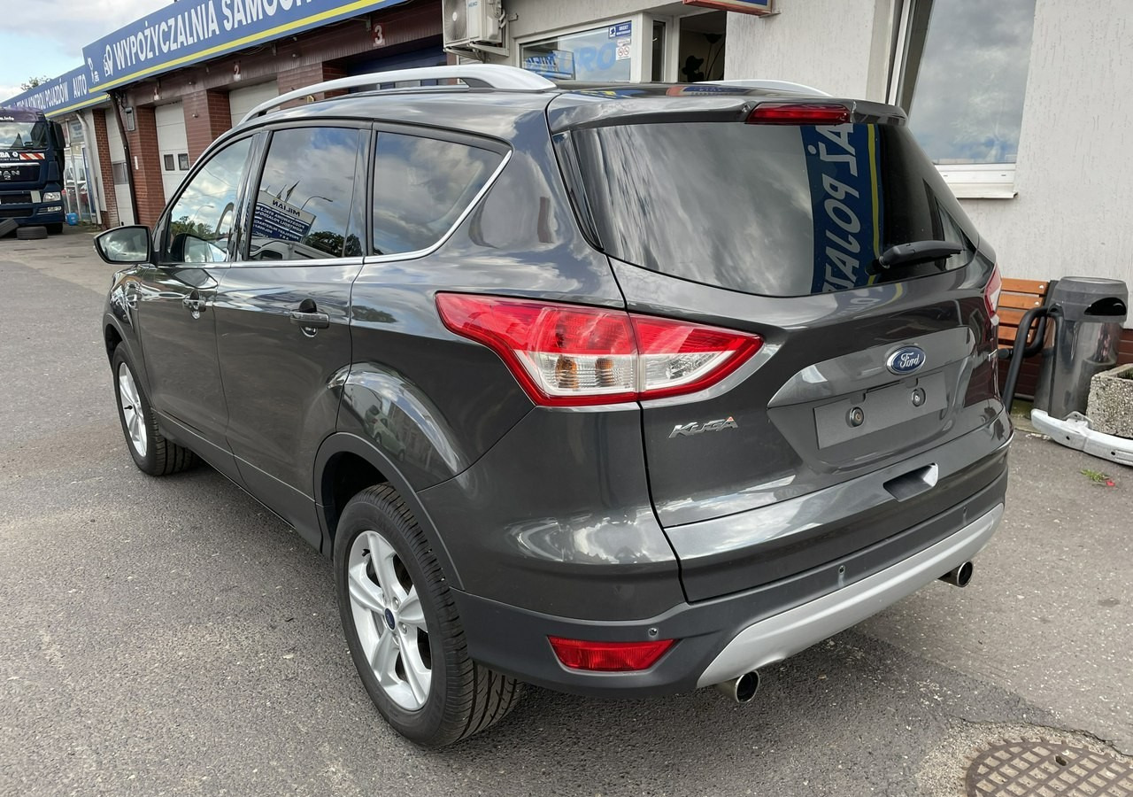 Ford Kuga II Ford Kuga 1.5 EcoBoost Bogate wyposażenie 63558km Model 2016 - Terepjáró/ SUV: 5 kép. Ford Kuga II Ford Kuga 1.5 EcoBoost Bogate wyposażenie 63558km Model 2016 - Terepjáró/ SUV: 5 kép.