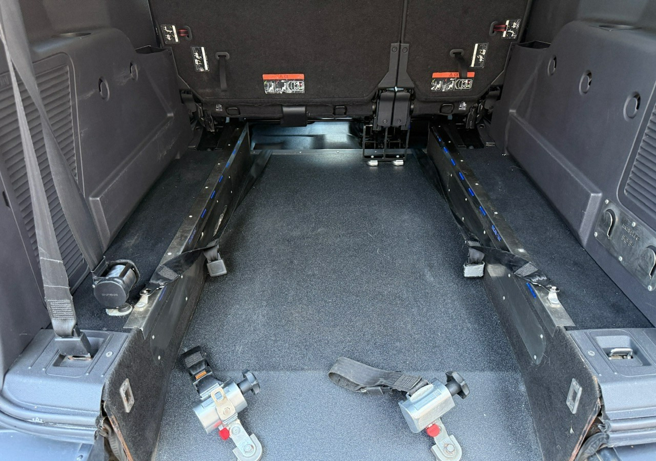 Ford Transit Connect Ford Connect dla niepełnosprawnych Rampa Inwalida 2019 - Autó: 3 kép. Ford Transit Connect Ford Connect dla niepełnosprawnych Rampa Inwalida 2019 - Autó: 3 kép.