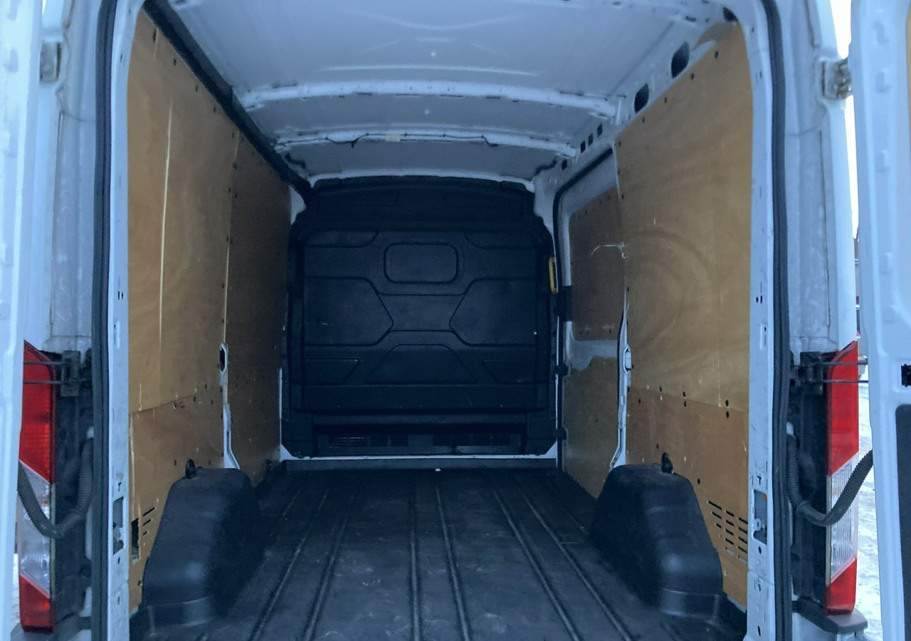 Furgon Ford Transit Ford Transit Klima 2019: 9 kép.