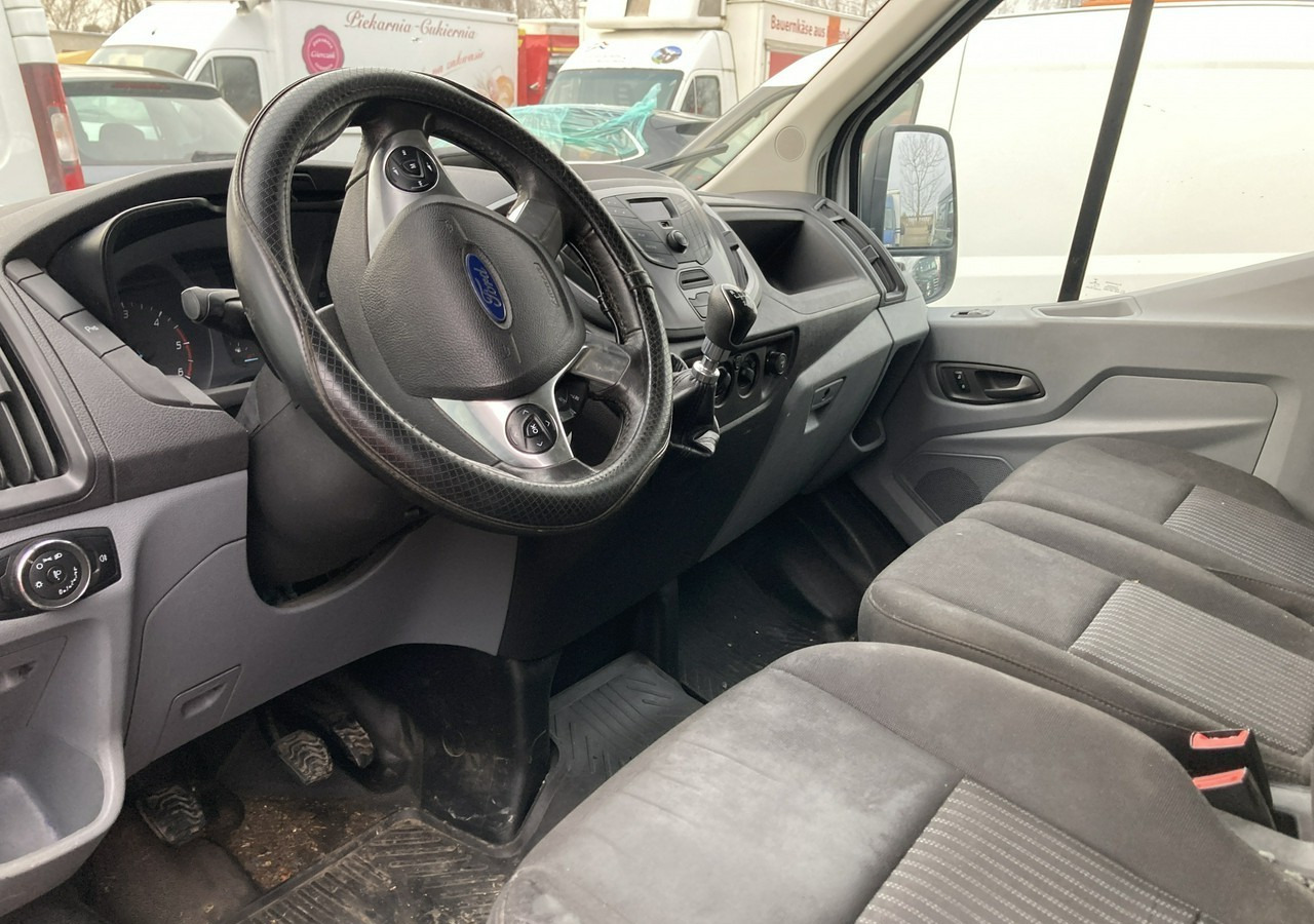 Furgon Ford Transit Ford Transit Klima 2019: 14 kép.