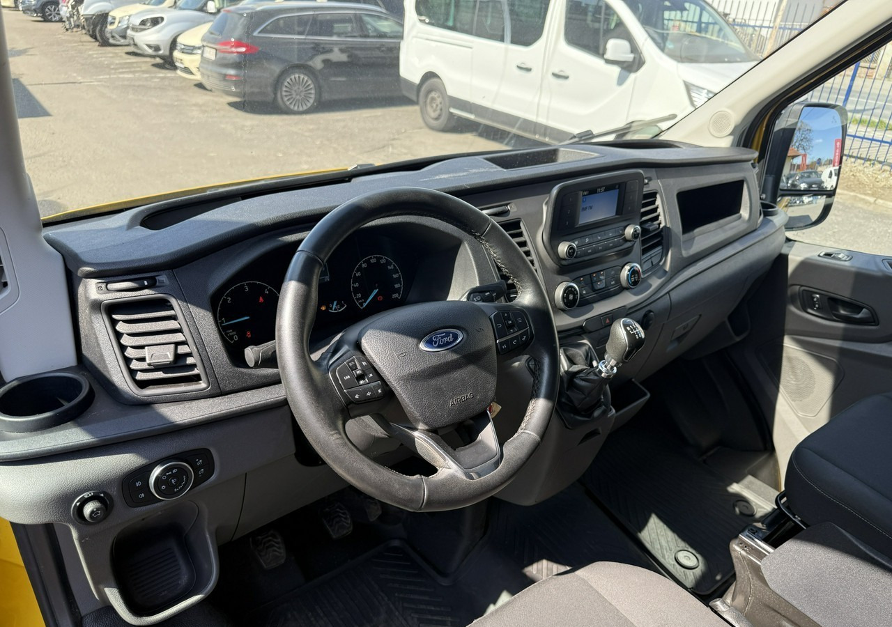 Ford Transit Ford Transit Klima Panel Kamera 167tkm Model 2022 - Furgon: 3 kép. Ford Transit Ford Transit Klima Panel Kamera 167tkm Model 2022 - Furgon: 3 kép.