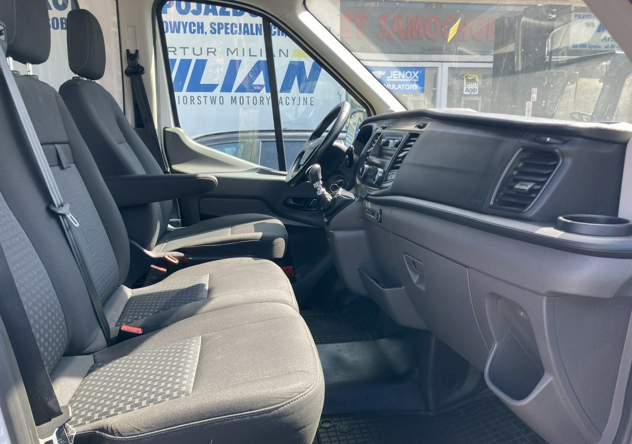 Ford Transit VIII Ford Transit dla niepełnosprawnych Rampa Inwalida PFRON 2020 - Autó: 5 kép. Ford Transit VIII Ford Transit dla niepełnosprawnych Rampa Inwalida PFRON 2020 - Autó: 5 kép.