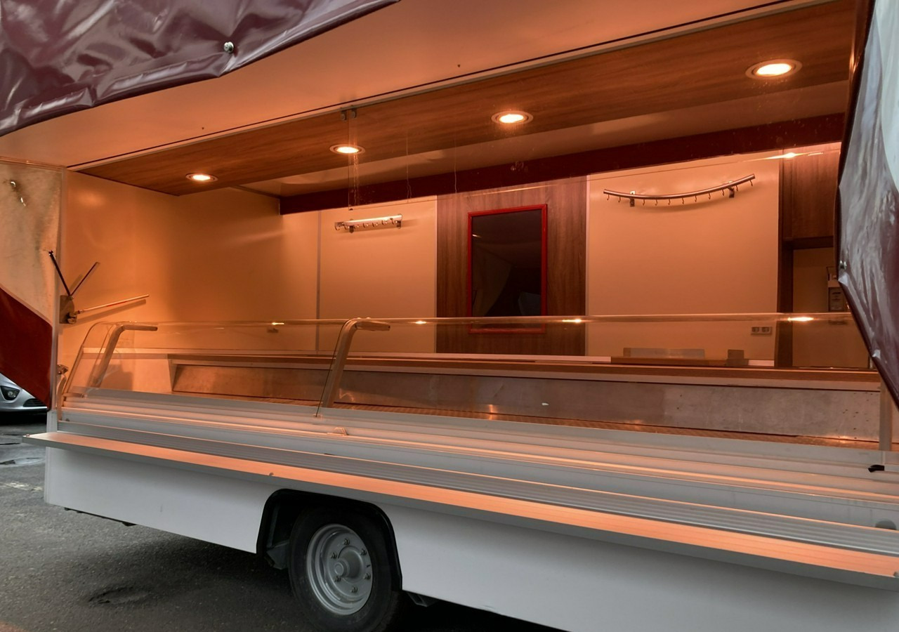 Inna Inny Przycze Autosklep wędli Gastronomiczna food truck foodtruck sklep 20 - Büfékocsi: 1 kép. Inna Inny Przycze Autosklep wędli Gastronomiczna food truck foodtruck sklep 20 - Büfékocsi: 1 kép.