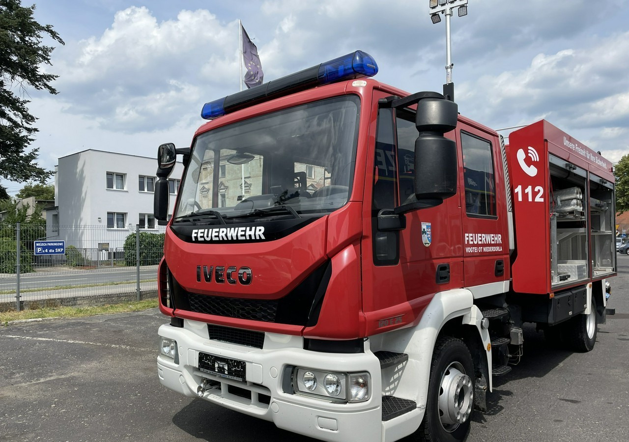 Iveco Inny Iveco IVECO ML120E250 Straż Pożarna 7-osb Gaśnicza 2500 L 2008 - Tűzoltóautó: 2 kép. Iveco Inny Iveco IVECO ML120E250 Straż Pożarna 7-osb Gaśnicza 2500 L 2008 - Tűzoltóautó: 2 kép.