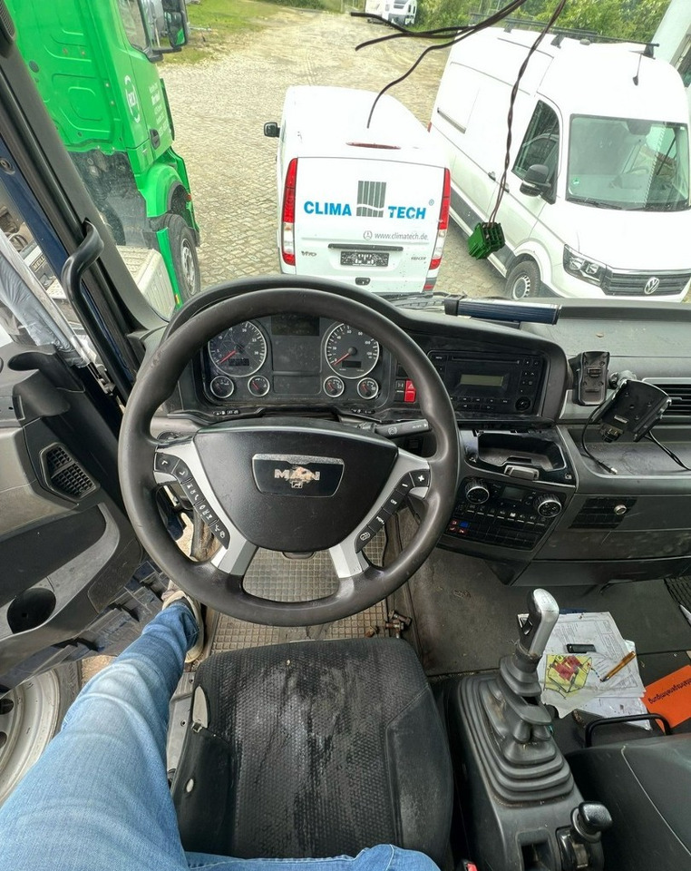 MAN Inny MAN Man TGX 18.400 Bramowiec hakowiec Meiler Model 2012 - Konténerszállító: 5 kép. MAN Inny MAN Man TGX 18.400 Bramowiec hakowiec Meiler Model 2012 - Konténerszállító: 5 kép.