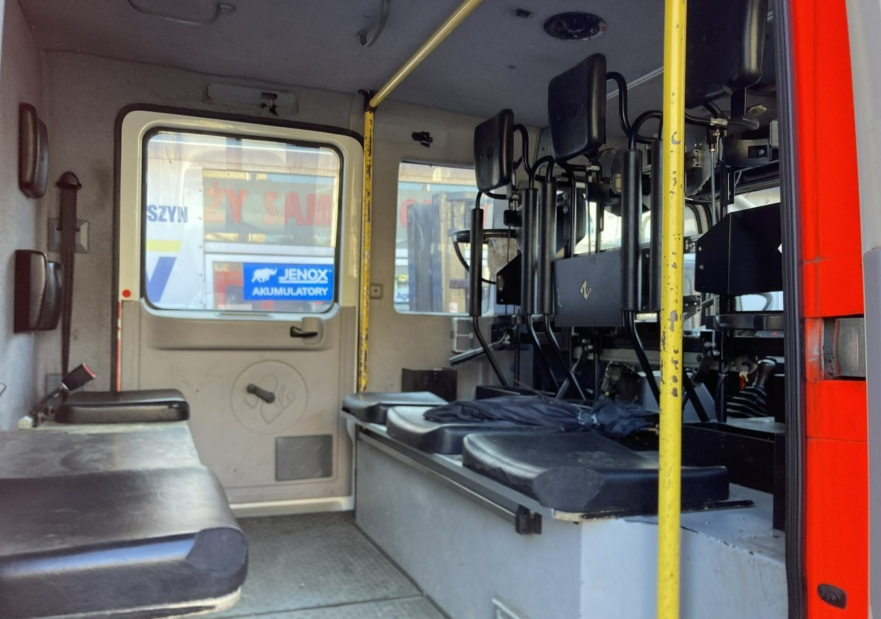 Tűzoltóautó Mercedes-Benz Atego Atego15-280 Straż Pożarna Gaśnicza Ziegler 2020L wody 210L piany 20: 17 kép.