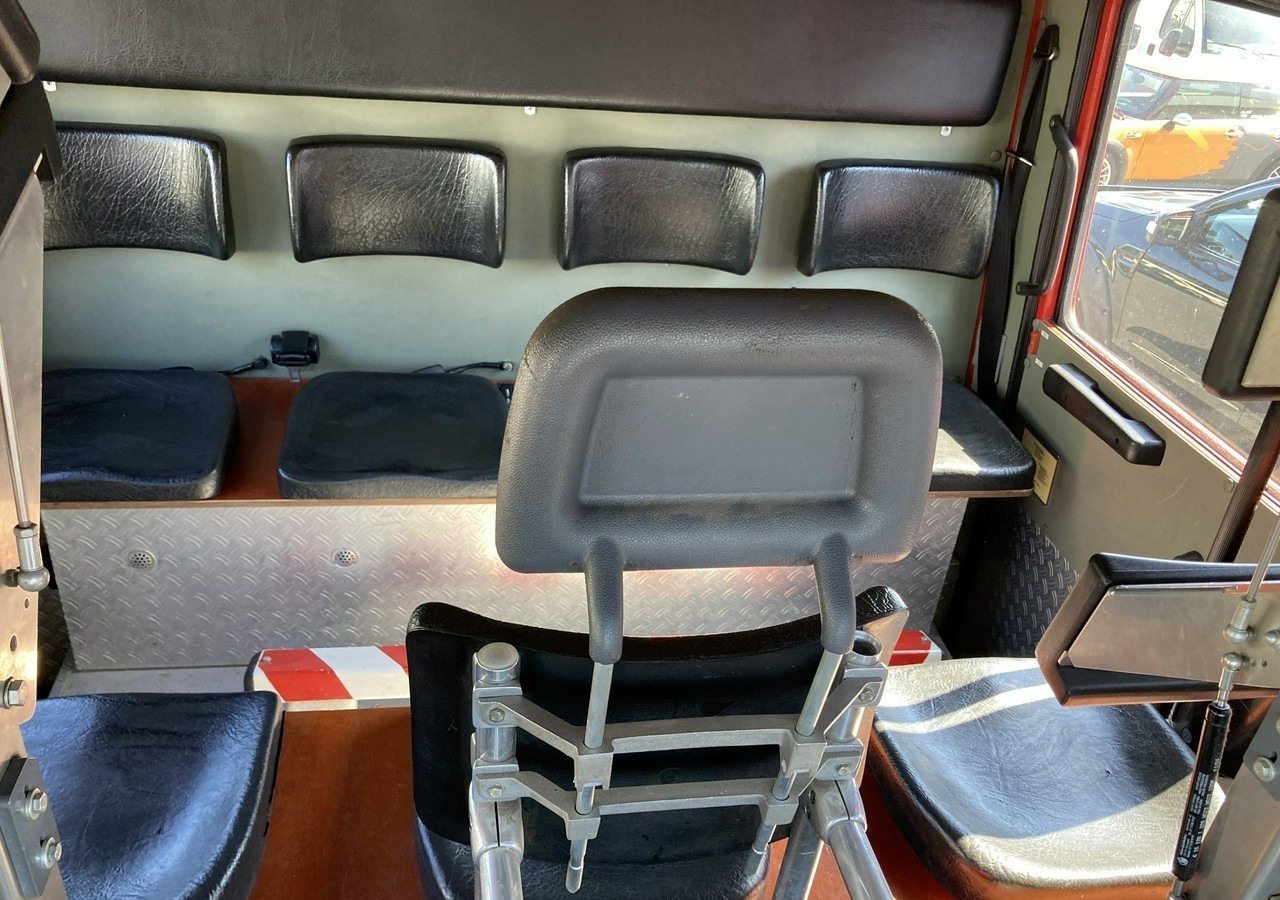 Tűzoltóautó Mercedes-Benz Inny Mercedes-Benz Mercedes 1224 Straż Pożarna Gaśnicza 4X4 Metz 97: 15 kép. Tűzoltóautó Mercedes-Benz Inny Mercedes-Benz Mercedes 1224 Straż Pożarna Gaśnicza 4X4 Metz 97: 15 kép.