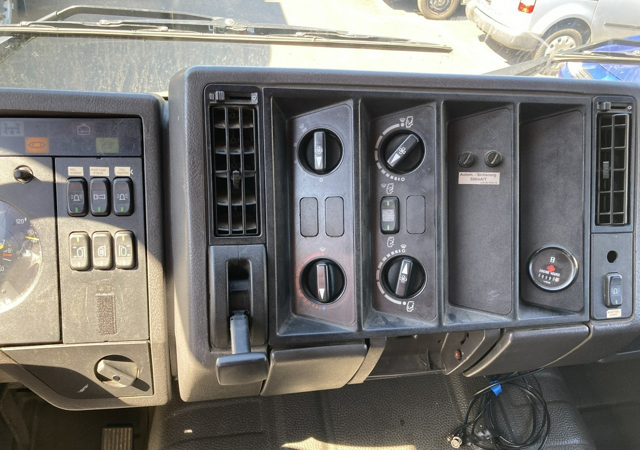 Tűzoltóautó Mercedes-Benz Inny Mercedes-Benz Mercedes 1224 Straż Pożarna Gaśnicza 4X4 Metz 97: 16 kép. Tűzoltóautó Mercedes-Benz Inny Mercedes-Benz Mercedes 1224 Straż Pożarna Gaśnicza 4X4 Metz 97: 16 kép.