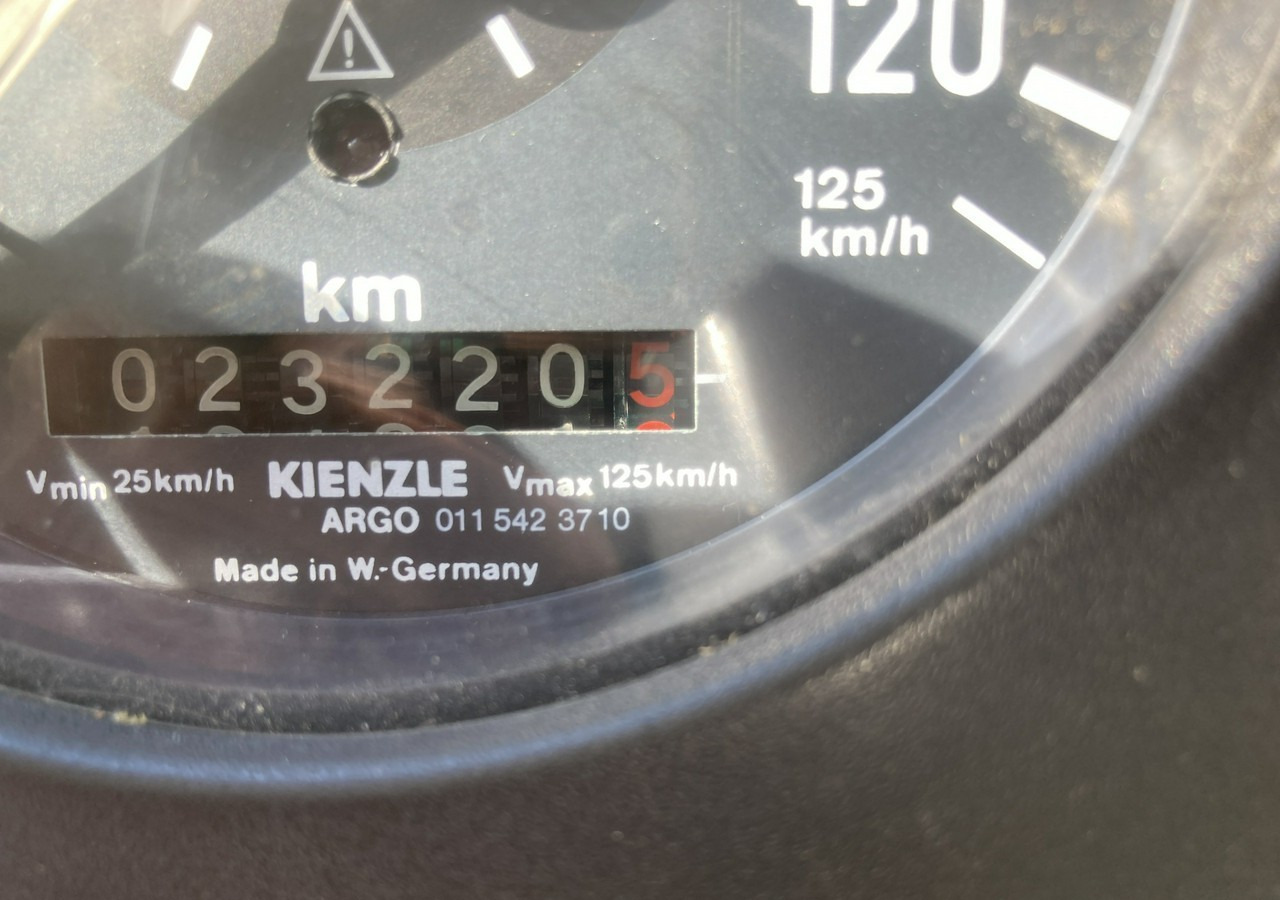 Tűzoltóautó Mercedes-Benz Inny Mercedes-Benz Mercedes 1224 Straż Pożarna Gaśnicza 4X4 Metz 97: 20 kép. Tűzoltóautó Mercedes-Benz Inny Mercedes-Benz Mercedes 1224 Straż Pożarna Gaśnicza 4X4 Metz 97: 20 kép.
