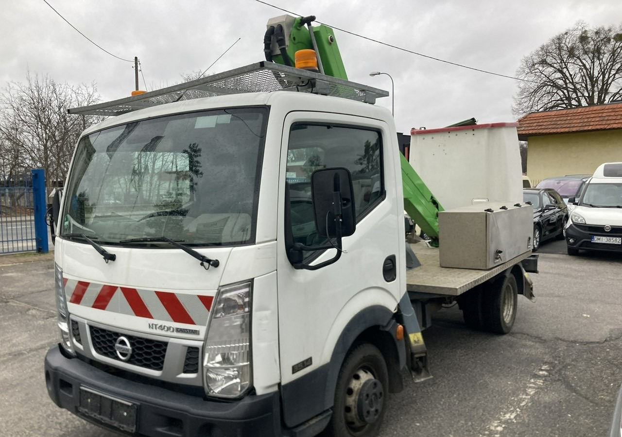 Nissan Cabstar Cabstar Canter Zwyżka Podnośnik koszowy 14.5 m 63tkm 2014r - Emelőkosaras teherautó: 1 kép. Nissan Cabstar Cabstar Canter Zwyżka Podnośnik koszowy 14.5 m 63tkm 2014r - Emelőkosaras teherautó: 1 kép.