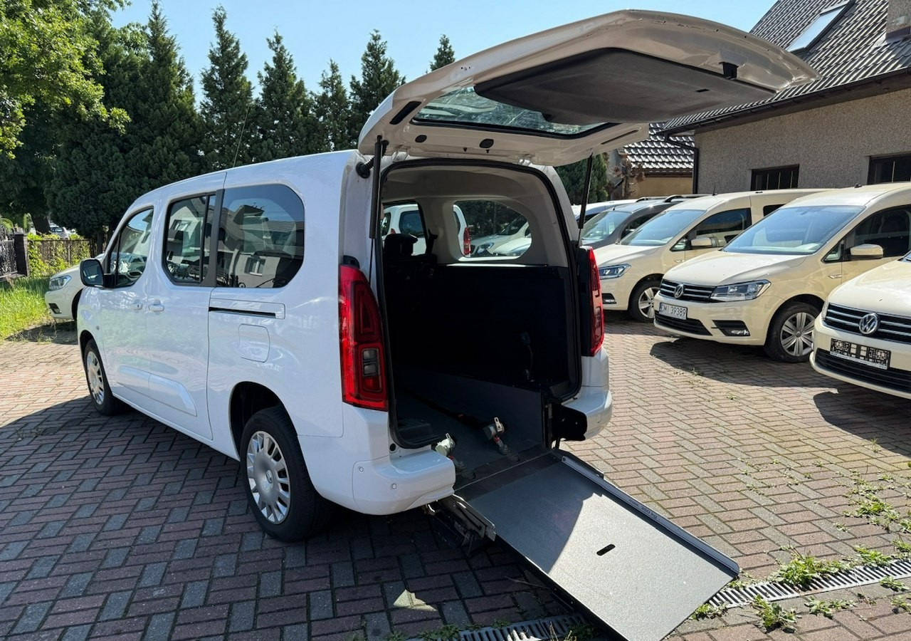 Opel Combo IV Combo Life Combo Life Maxi Niepełnosprawnych inwalida rampa PFRON Model - Autó: 1 kép. Opel Combo IV Combo Life Combo Life Maxi Niepełnosprawnych inwalida rampa PFRON Model - Autó: 1 kép.