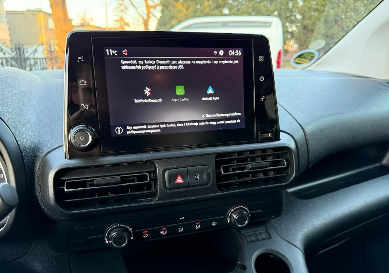 Autó Opel Combo IV Combo Life Combo do przewozu Niepełnosprawnych inwalida rampa Model 2021: 18 kép.