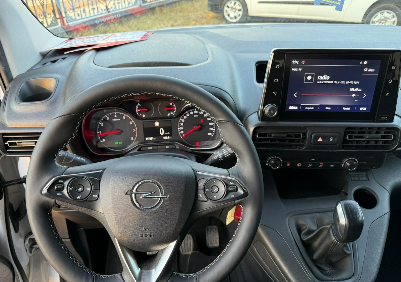 Autó Opel Combo IV Combo Life Combo do przewozu Niepełnosprawnych inwalida rampa Model 2021: 14 kép.