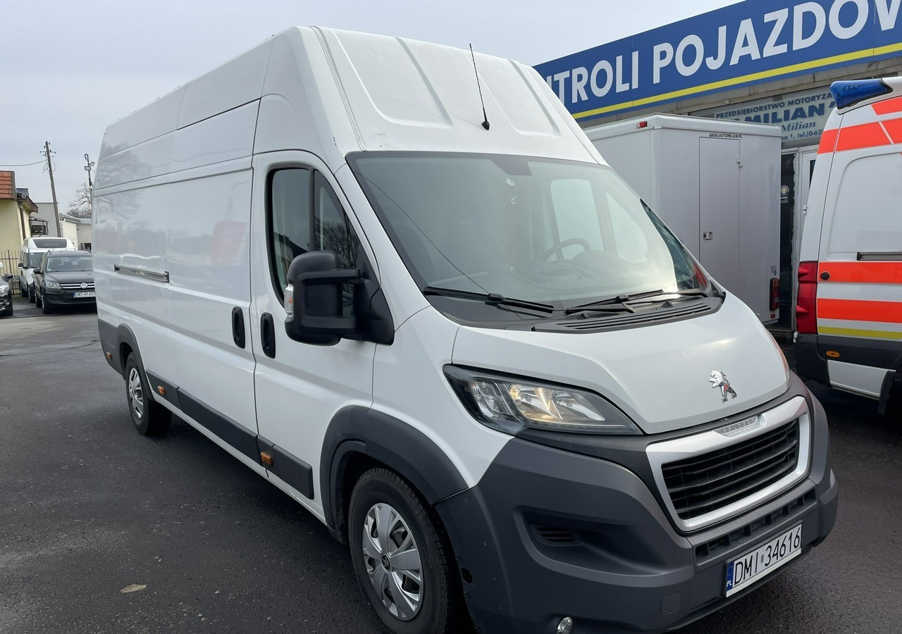 Peugeot Boxer Boxer 163KM MEGA MAX 2x podwyższany Klima Salon PL 2017 - Furgon: 2 kép. Peugeot Boxer Boxer 163KM MEGA MAX 2x podwyższany Klima Salon PL 2017 - Furgon: 2 kép.
