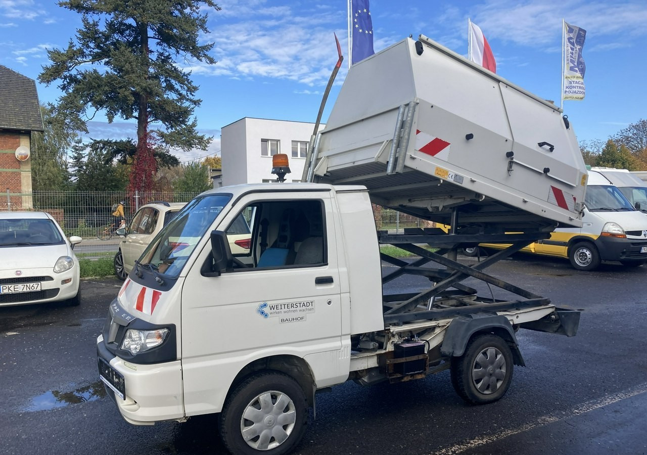 Szemetesautó Piaggio Piaggio Porter Śmieciarka Wywrotka 2015: 7 kép.