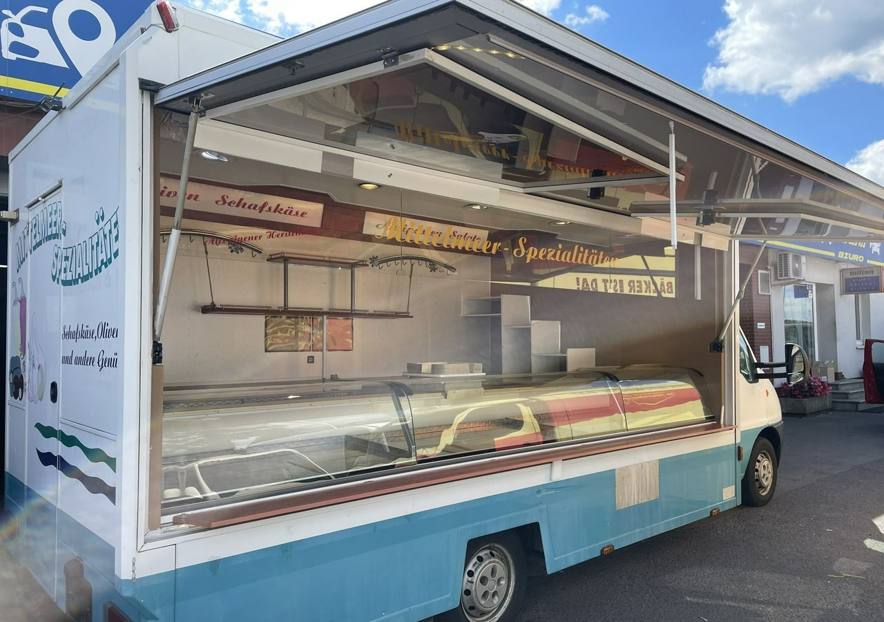 Renault Master Autosklep Wędlin RybGastronomiczny Food Truck Foodtruck Sklep bar 20 - Büféautó: 1 kép. Renault Master Autosklep Wędlin RybGastronomiczny Food Truck Foodtruck Sklep bar 20 - Büféautó: 1 kép.