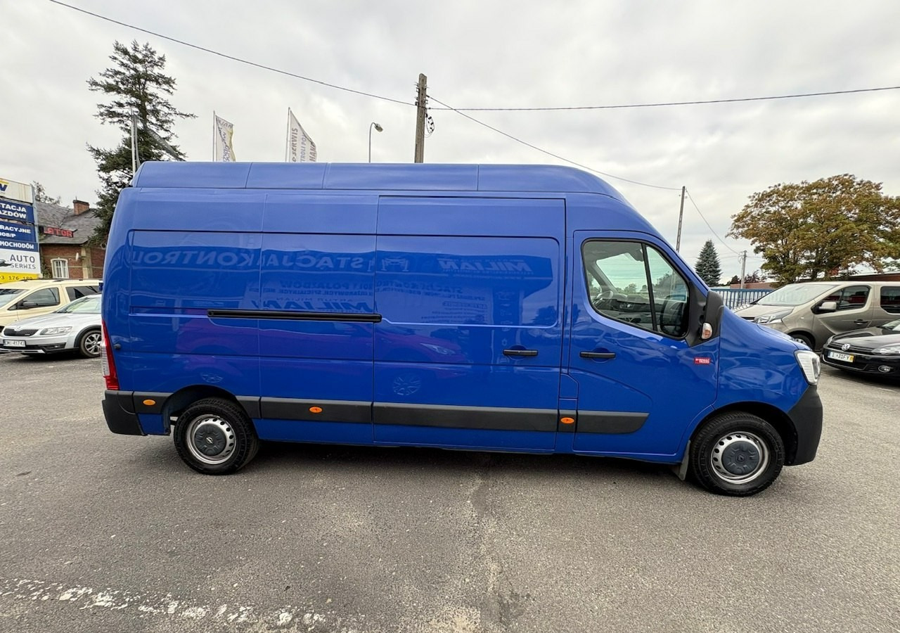 Renault Master Master 2.3-150KM Max długi - 2 x Wysoki 55696 km 2021 - Furgon: 3 kép. Renault Master Master 2.3-150KM Max długi - 2 x Wysoki 55696 km 2021 - Furgon: 3 kép.