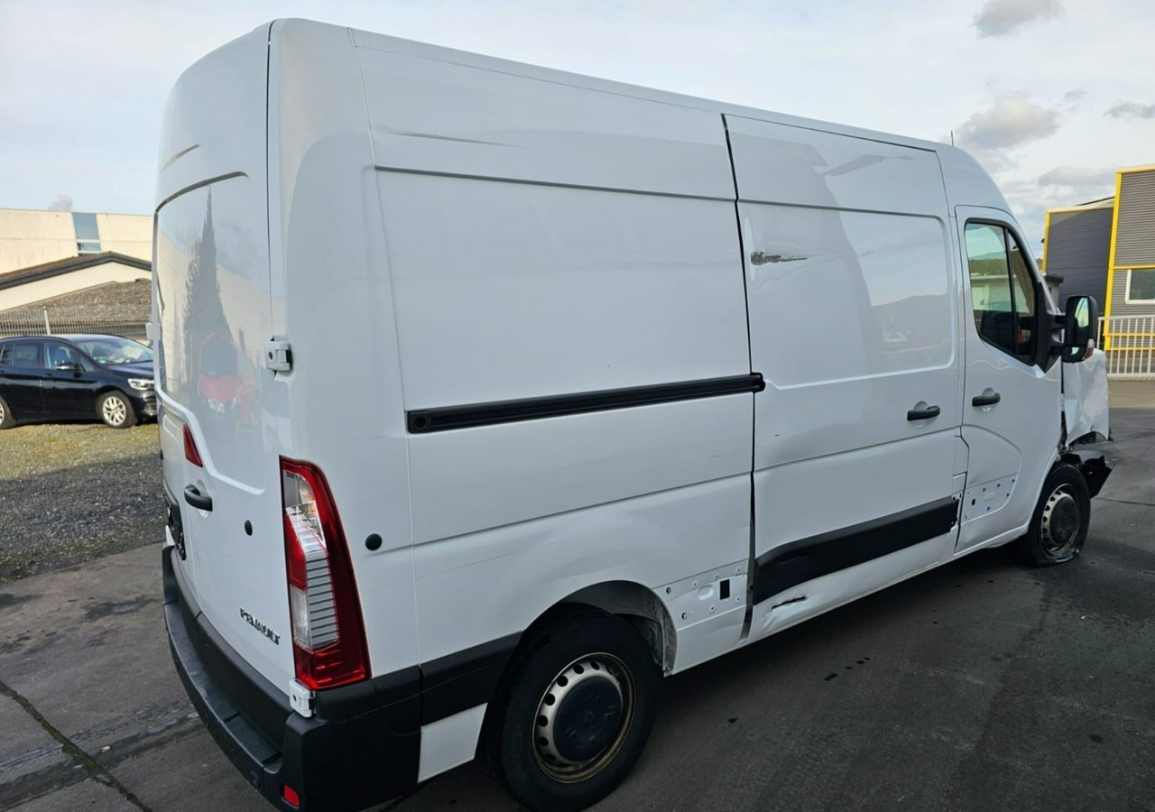 Renault Master Renault Master 2.3-135KM Klima 116tkm 2021 - Furgon: 4 kép. Renault Master Renault Master 2.3-135KM Klima 116tkm 2021 - Furgon: 4 kép.