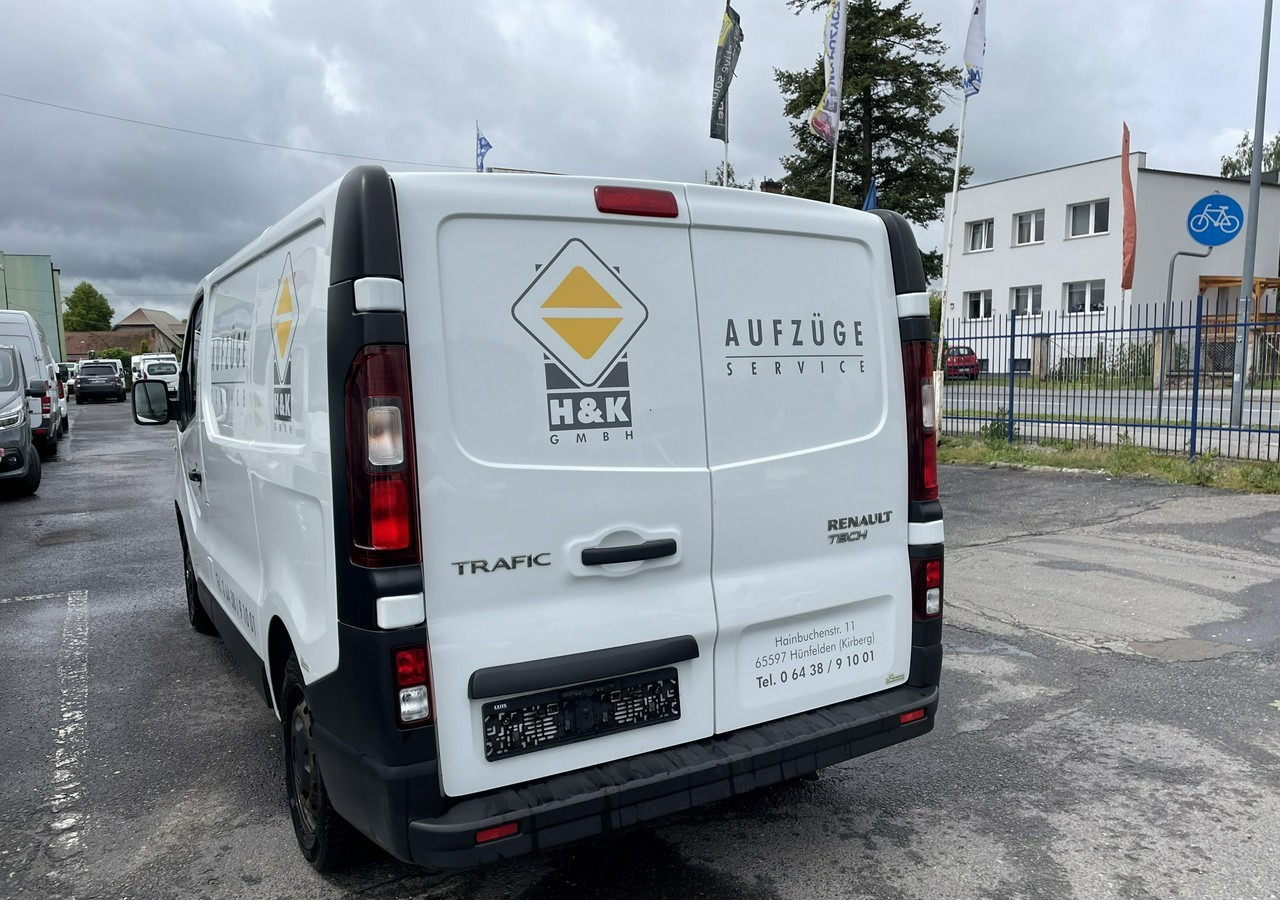 Renault Trafic Renault Trafic 1.6-120KM Klima 2018 - Furgon: 5 kép. Renault Trafic Renault Trafic 1.6-120KM Klima 2018 - Furgon: 5 kép.
