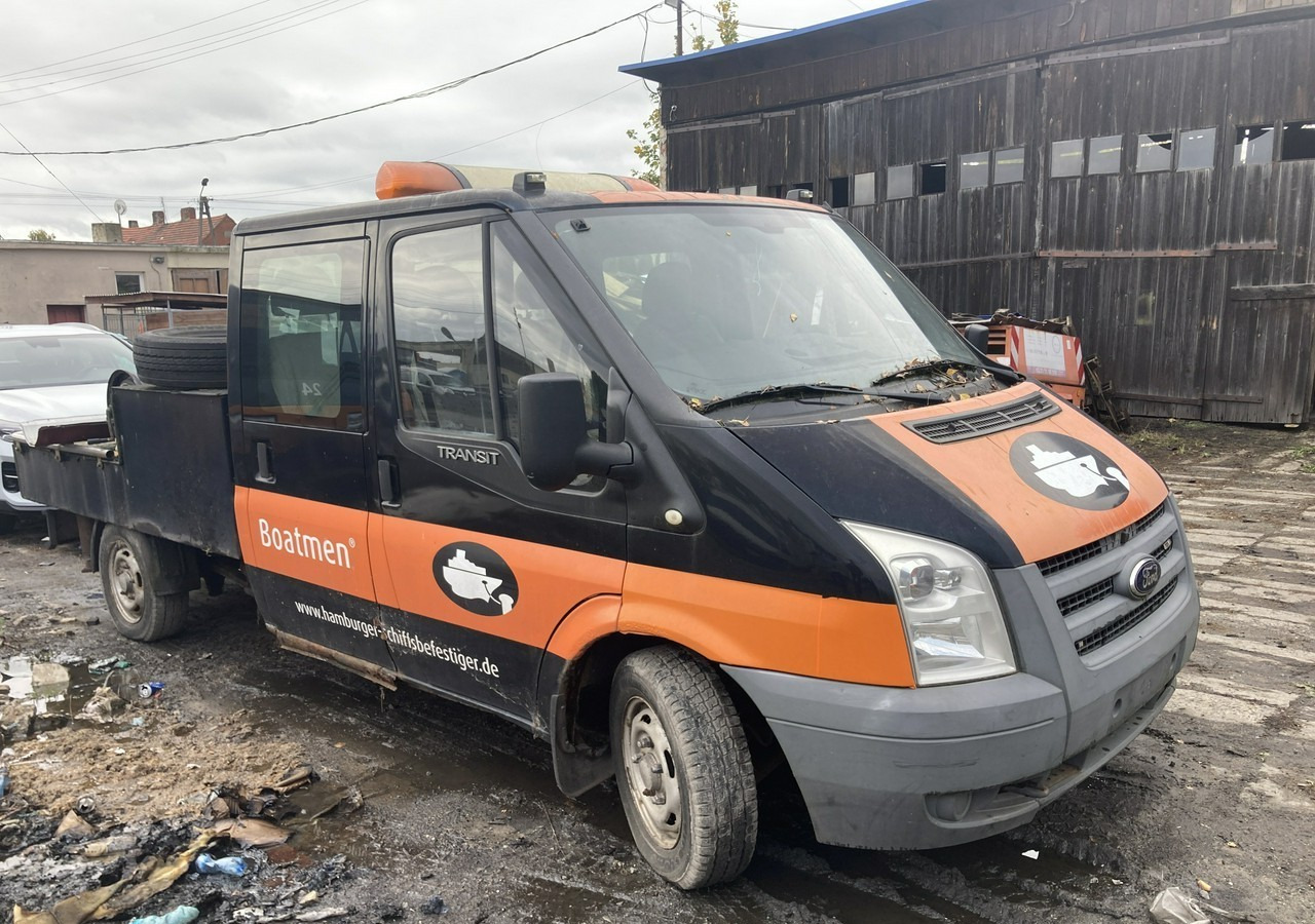Ford Transit Ford Transit z wyciągiem do sieci rybnych wyciągarka portowa kuter m - Többcélú/ Speciális jármű, Kisteherautó: 2 kép. Ford Transit Ford Transit z wyciągiem do sieci rybnych wyciągarka portowa kuter m - Többcélú/ Speciális jármű, Kisteherautó: 2 kép.