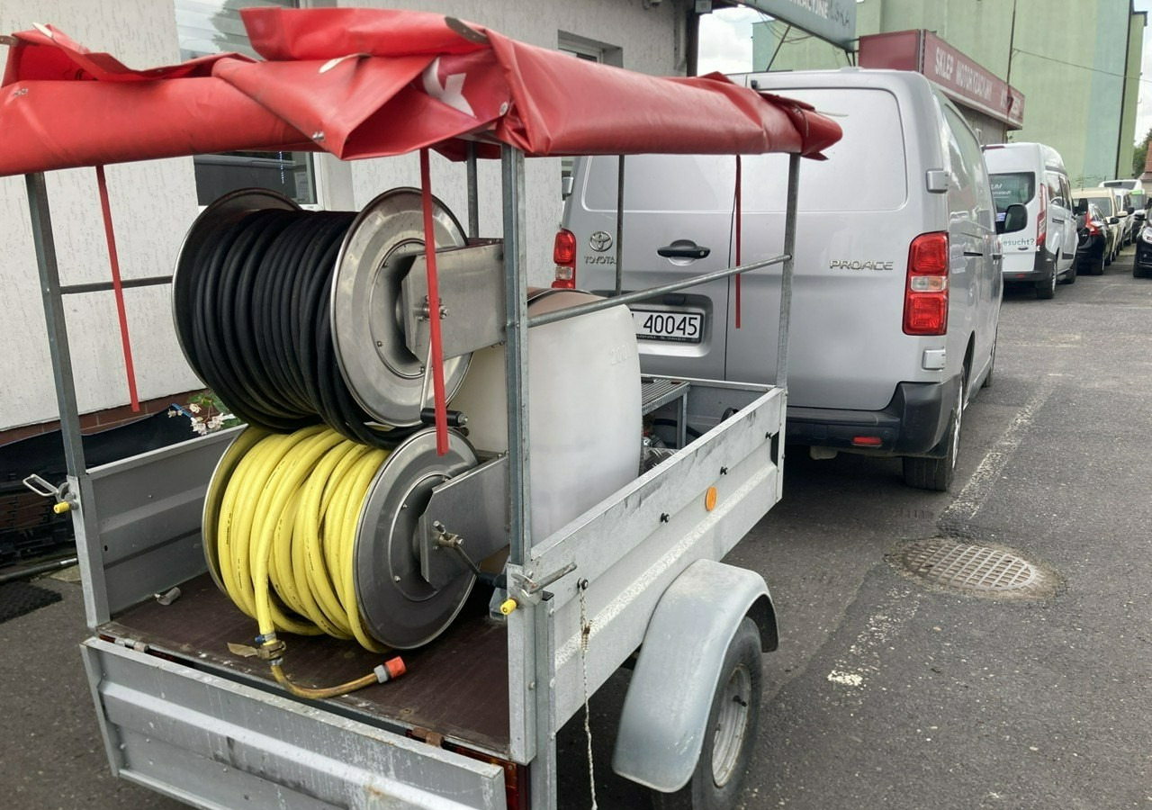 Iveco Inny Iveco wuko na przyczepce kanalizacja asenizacyjny 130bar - Többcélú/ Speciális jármű, Autó utánfutó: 3 kép. Iveco Inny Iveco wuko na przyczepce kanalizacja asenizacyjny 130bar - Többcélú/ Speciális jármű, Autó utánfutó: 3 kép.