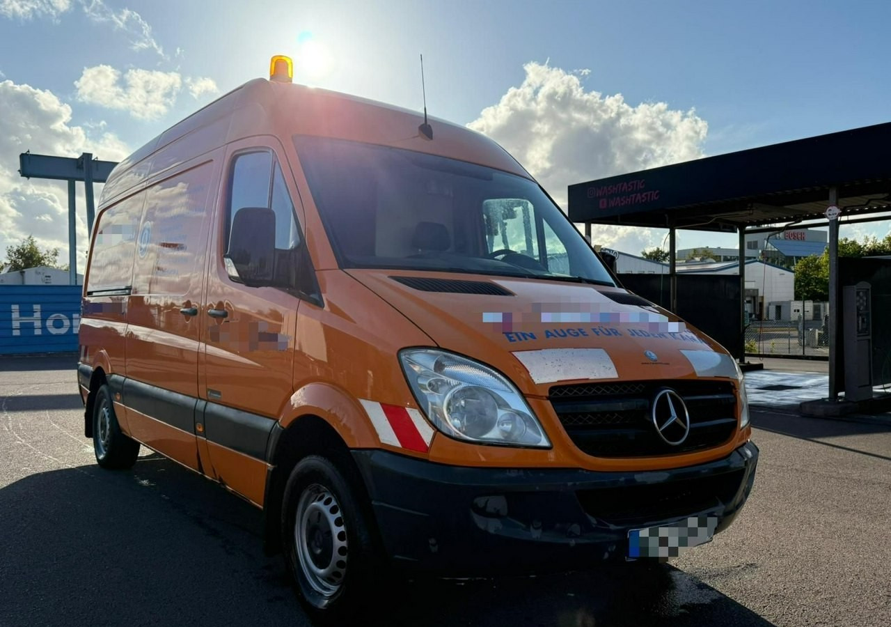 Mercedes-Benz Sprinter Sprinter Kanalizacja inspekcja kanałów wuko asenizacyjny Kamero wóz - Többcélú/ Speciális jármű, Furgon: 1 kép. Mercedes-Benz Sprinter Sprinter Kanalizacja inspekcja kanałów wuko asenizacyjny Kamero wóz - Többcélú/ Speciális jármű, Furgon: 1 kép.