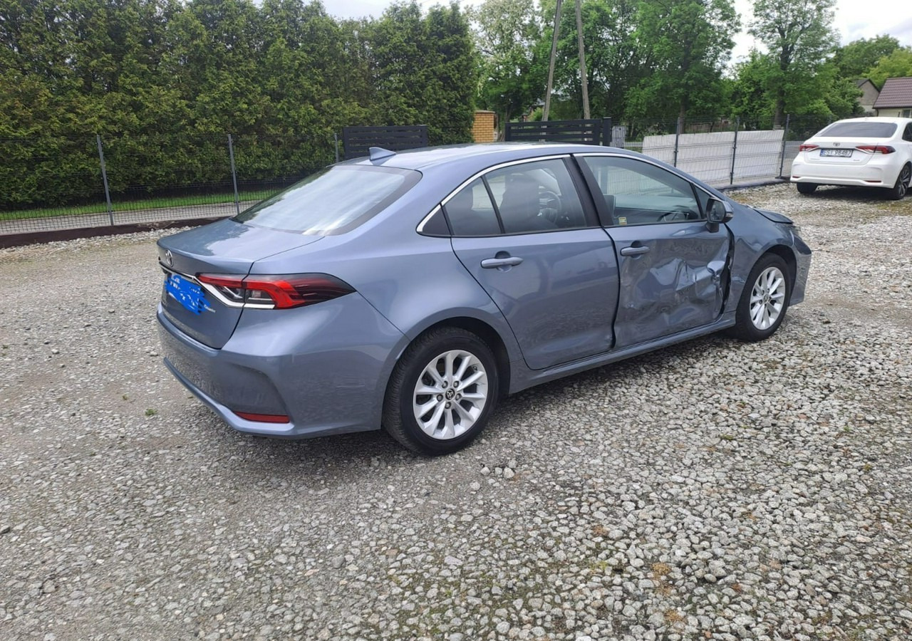 Toyota Corolla XII Toyota Corolla 1.5 -125KM Slon PL Model 2023 - Szedán: 5 kép. Toyota Corolla XII Toyota Corolla 1.5 -125KM Slon PL Model 2023 - Szedán: 5 kép.