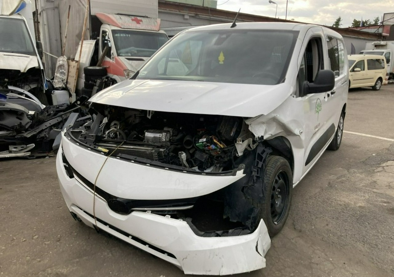 Toyota Inny Toyota Toyota Proace City Maxi - 5 osob Automat Klima Salon PL Model 2021 - Furgon: 1 kép. Toyota Inny Toyota Toyota Proace City Maxi - 5 osob Automat Klima Salon PL Model 2021 - Furgon: 1 kép.