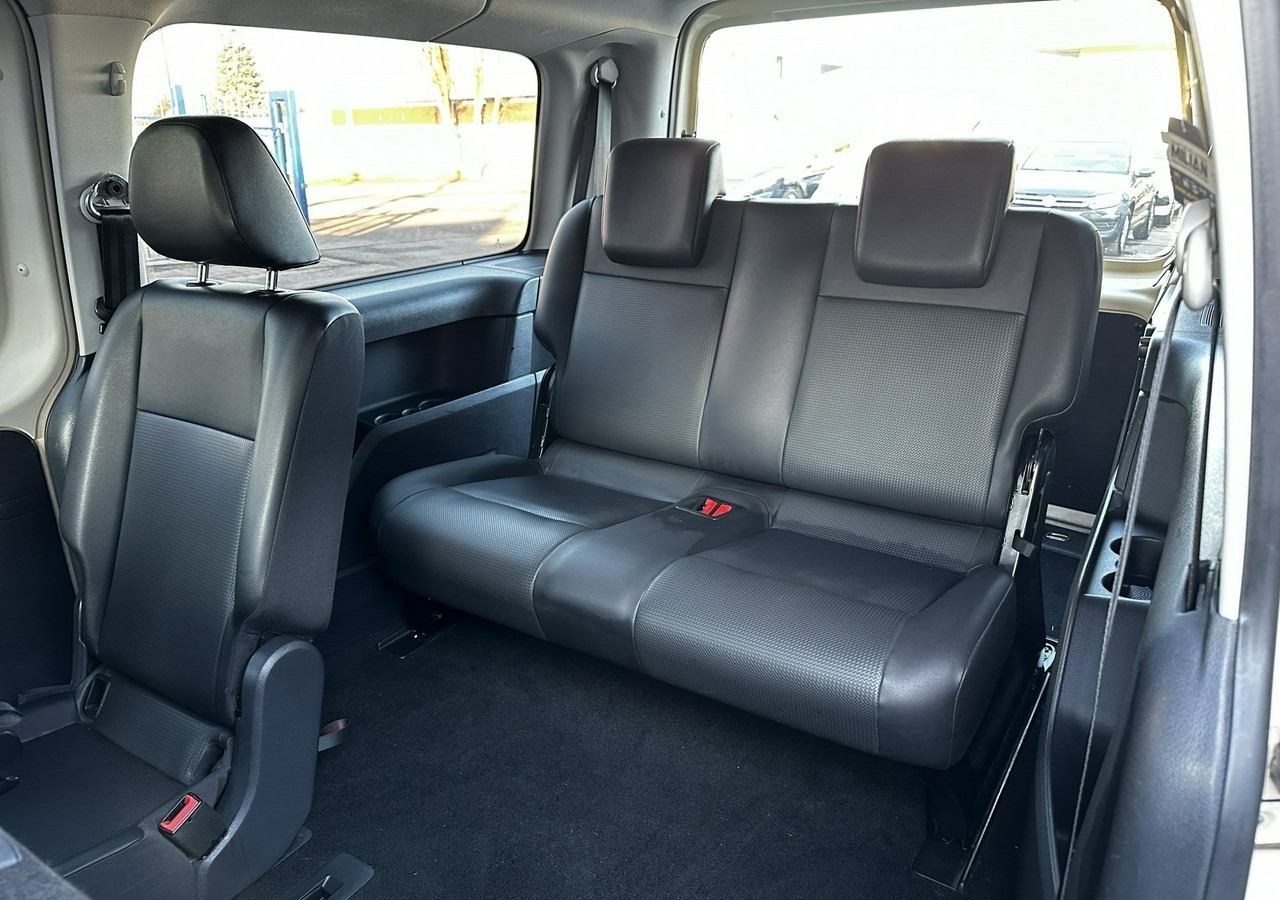 Volkswagen Caddy III Caddy 2.0 TDI Maxi 7-osobowy Model 2019 - Autó: 5 kép. Volkswagen Caddy III Caddy 2.0 TDI Maxi 7-osobowy Model 2019 - Autó: 5 kép.