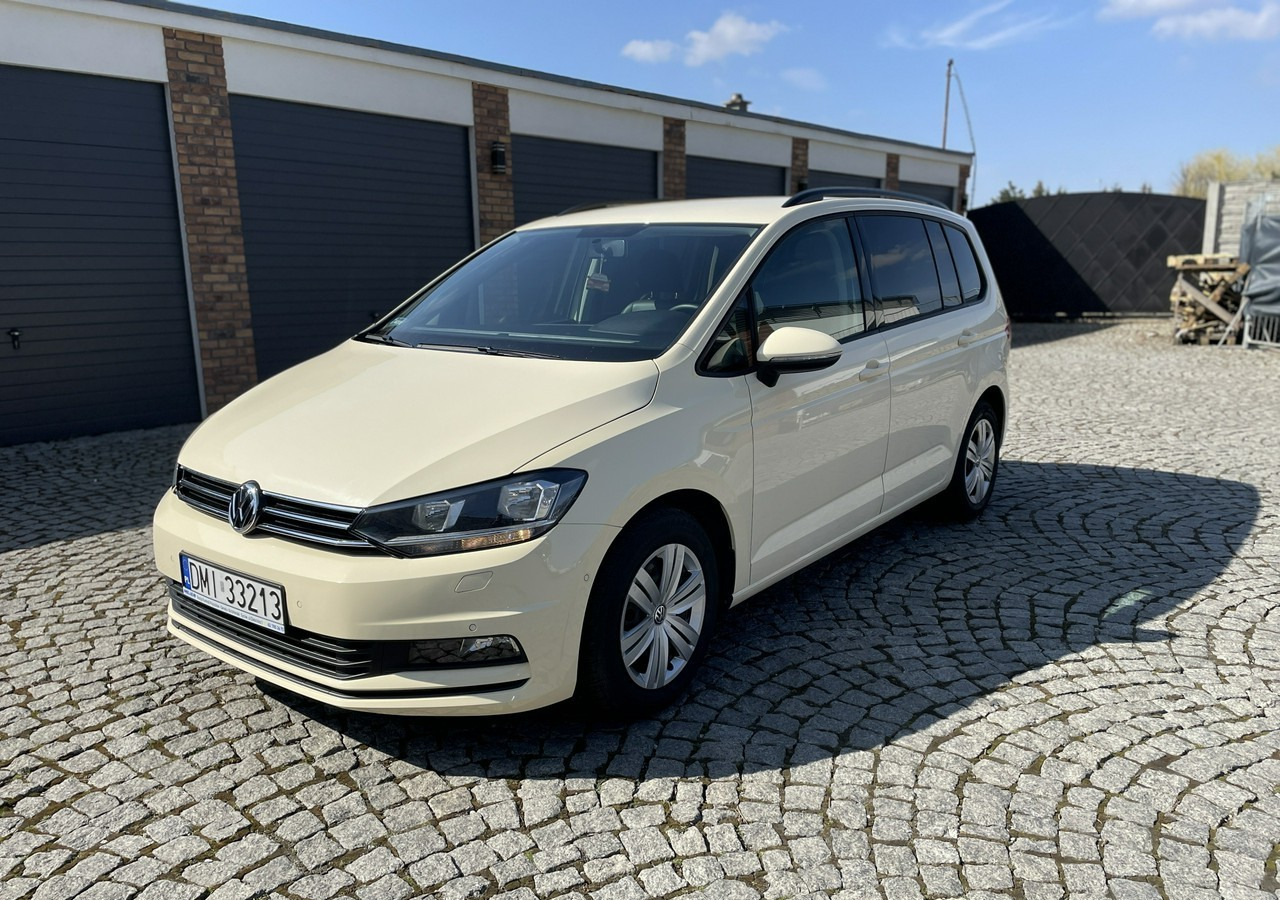 Autó Volkswagen Touran III 2.0 TDI DSG Automat 7osobowy 2020: 20 kép.