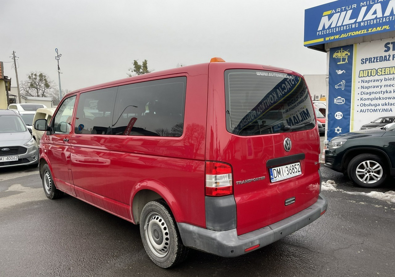 Volkswagen Transporter T5 Transporter T5 Lift 2.0 Tdi 9-osob Klima 2011 - Autó: 3 kép. Volkswagen Transporter T5 Transporter T5 Lift 2.0 Tdi 9-osob Klima 2011 - Autó: 3 kép.