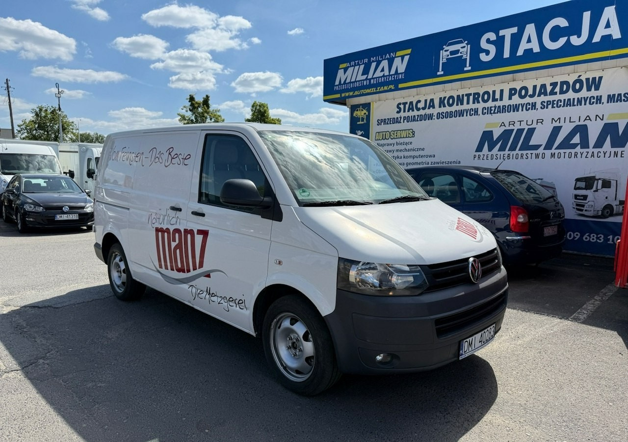 Volkswagen Transporter Transporter T5 LIFT 2.0-180 KM, DSG7 Chłodnia Konvekta Model 2012 - Hűtős kisteherautó: 2 kép. Volkswagen Transporter Transporter T5 LIFT 2.0-180 KM, DSG7 Chłodnia Konvekta Model 2012 - Hűtős kisteherautó: 2 kép.