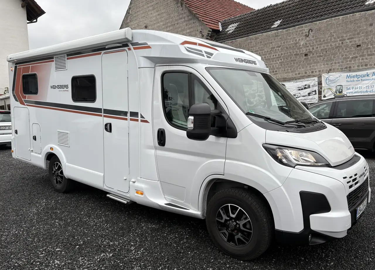 Volkswagen PEPPER 600MEG - Félintegrált lakóautó: 1 kép. Volkswagen PEPPER 600MEG - Félintegrált lakóautó: 1 kép.