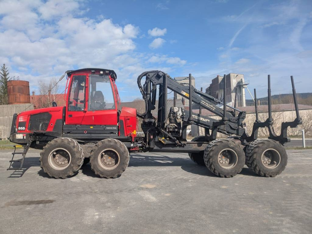 Komatsu 855.2 - Kihordó: 2 kép. Komatsu 855.2 - Kihordó: 2 kép.