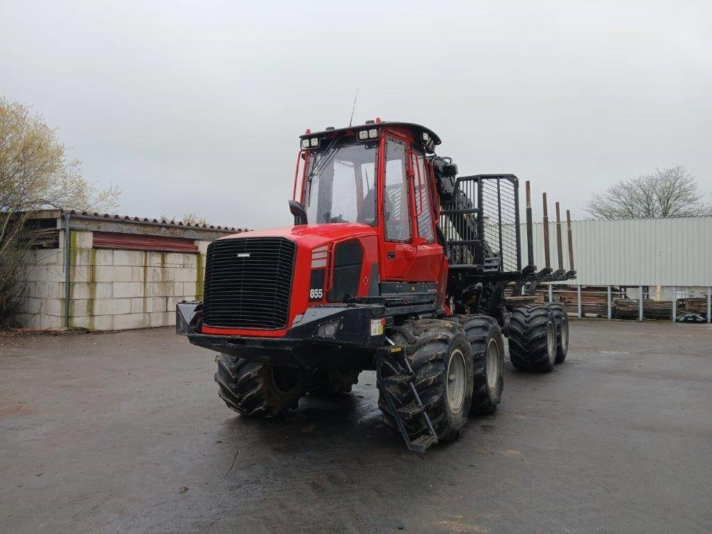 Komatsu 855  - Kihordó: 1 kép. Komatsu 855  - Kihordó: 1 kép.