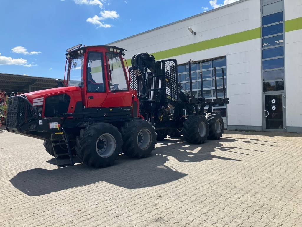Komatsu 855 - Kihordó: 1 kép. Komatsu 855 - Kihordó: 1 kép.