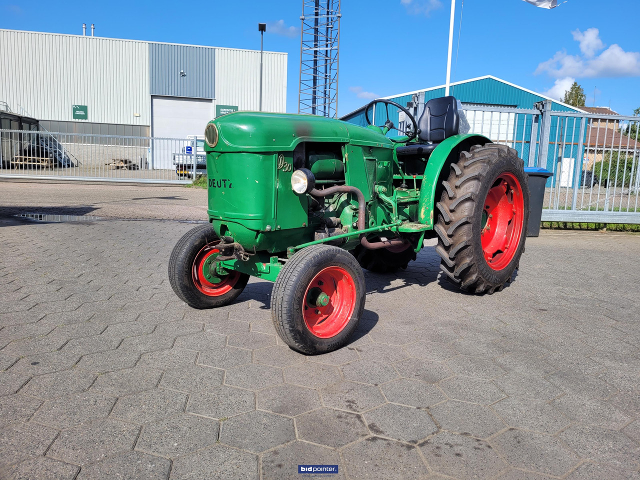 Deutz D30 Smalspoor - Traktor: 2 kép. Deutz D30 Smalspoor - Traktor: 2 kép.