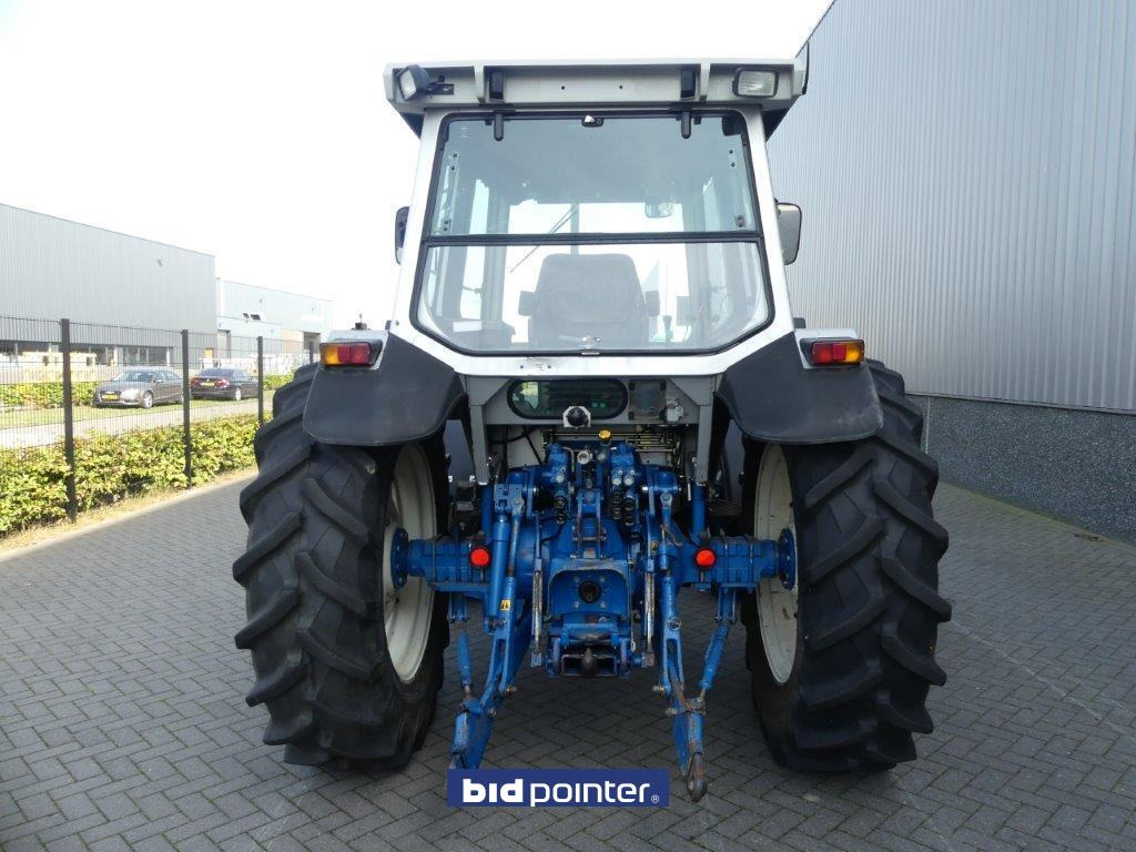 Ford 7810 Silver Jubilee - Traktor: 4 kép. Ford 7810 Silver Jubilee - Traktor: 4 kép.