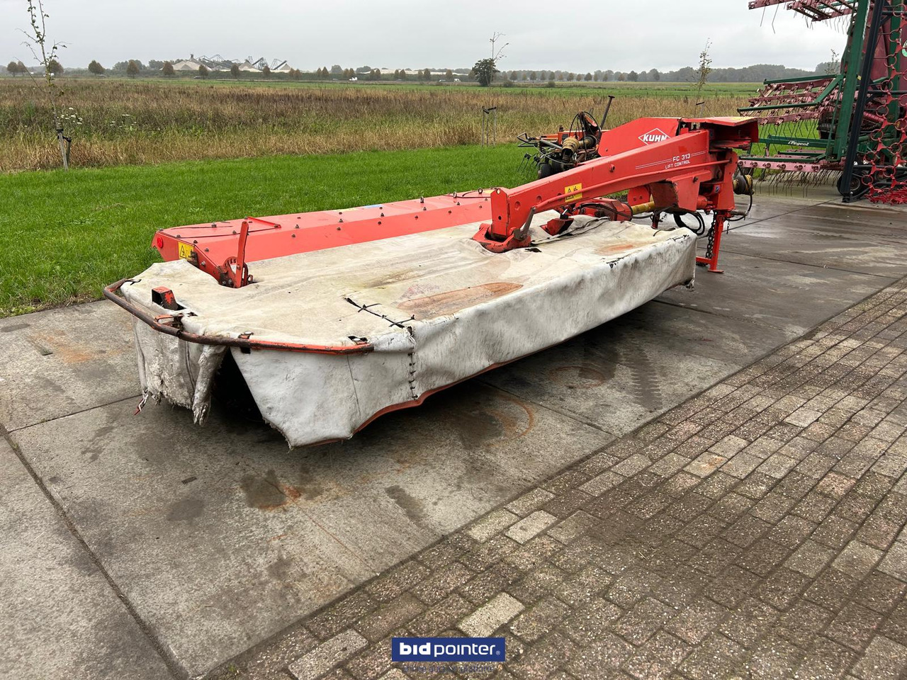 Kuhn FC313 - Fűkasza: 1 kép. Kuhn FC313 - Fűkasza: 1 kép.