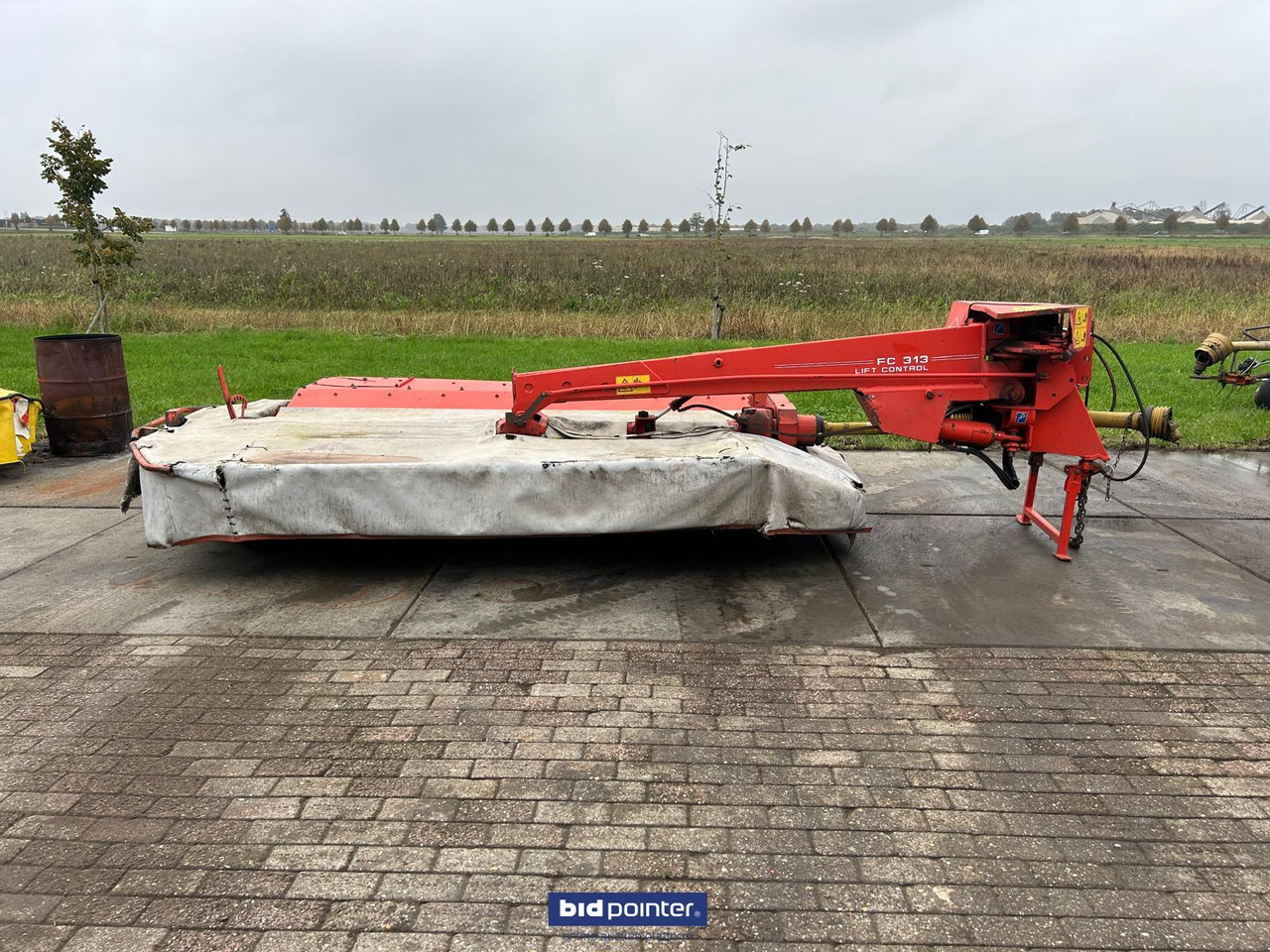 Kuhn FC313 - Fűkasza: 2 kép. Kuhn FC313 - Fűkasza: 2 kép.